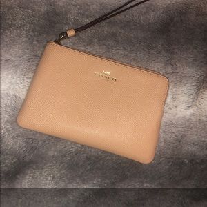 Small Coach wristlet
